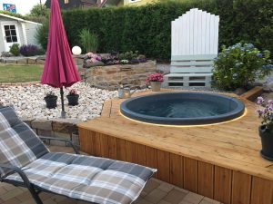 Laster Door Bespreken Zelfbouw hottub | met de Welltub Creeërt u uw eigen wellness tuin.