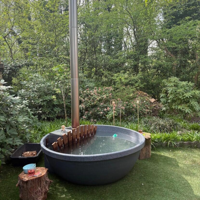Welltub Hotpot Terrace met Interne Kachel - Afbeelding 4